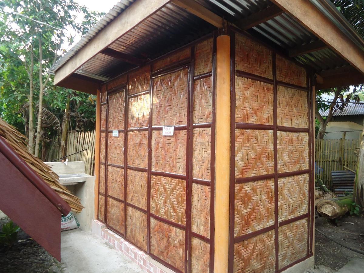 Lhoyjean Garden Hostel Batuan 外观 照片