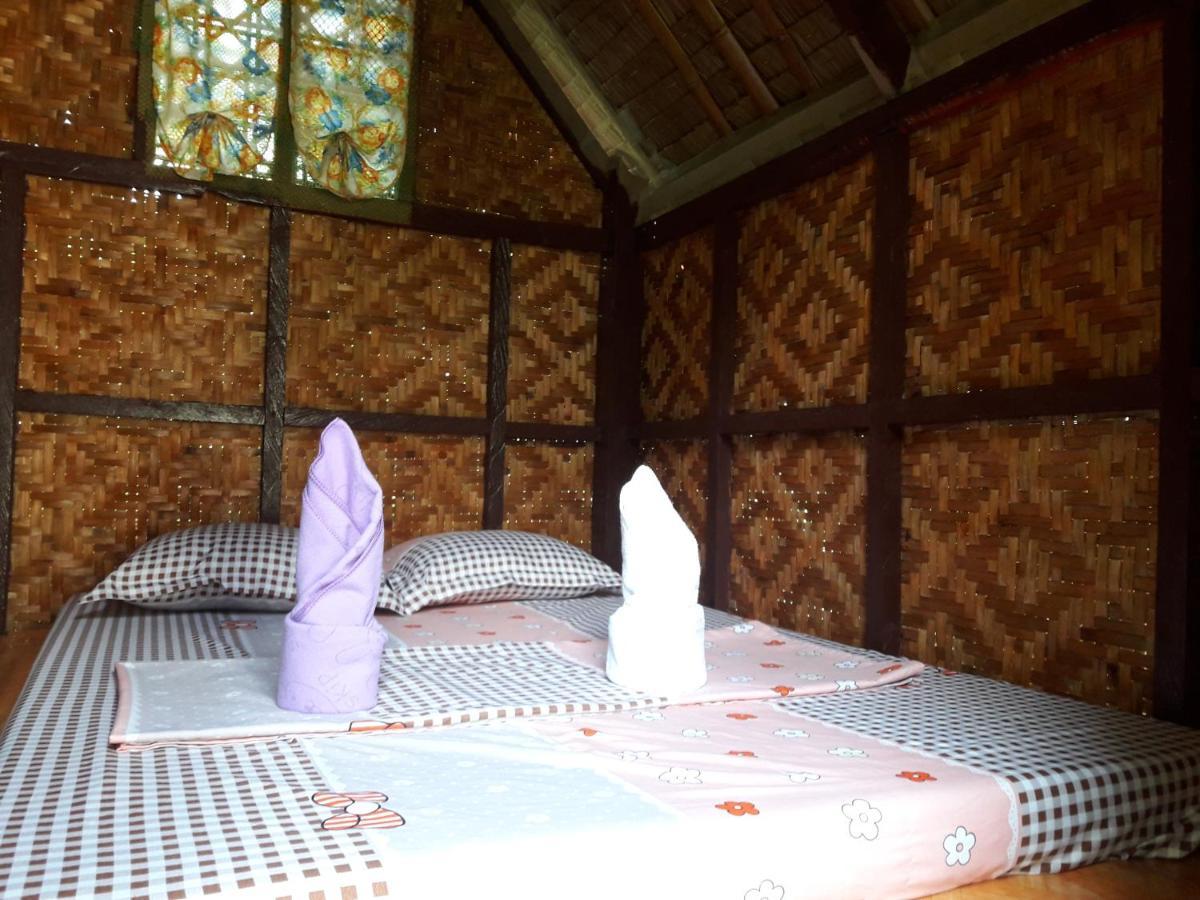 Lhoyjean Garden Hostel Batuan 外观 照片