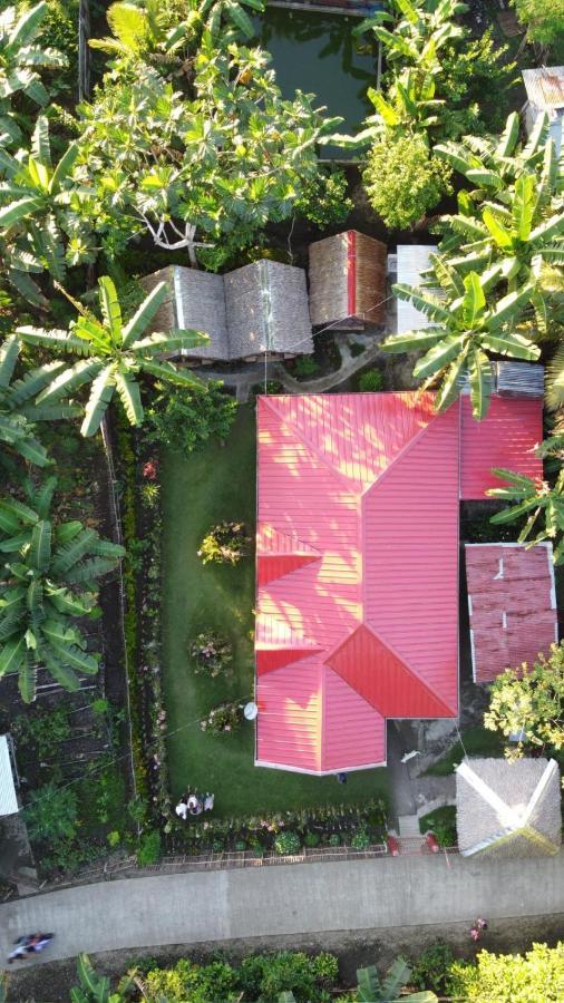 Lhoyjean Garden Hostel Batuan 外观 照片