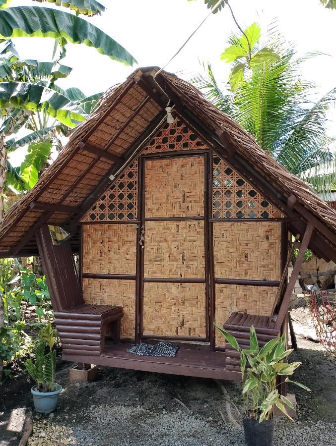 Lhoyjean Garden Hostel Batuan 外观 照片