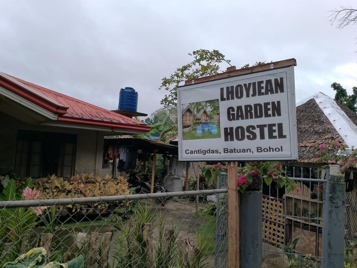 Lhoyjean Garden Hostel Batuan 外观 照片