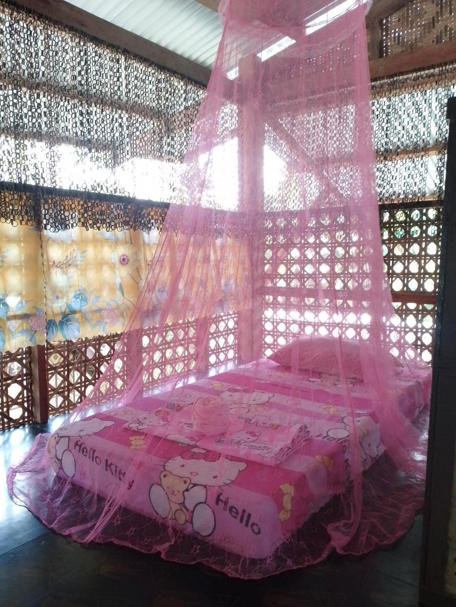 Lhoyjean Garden Hostel Batuan 外观 照片